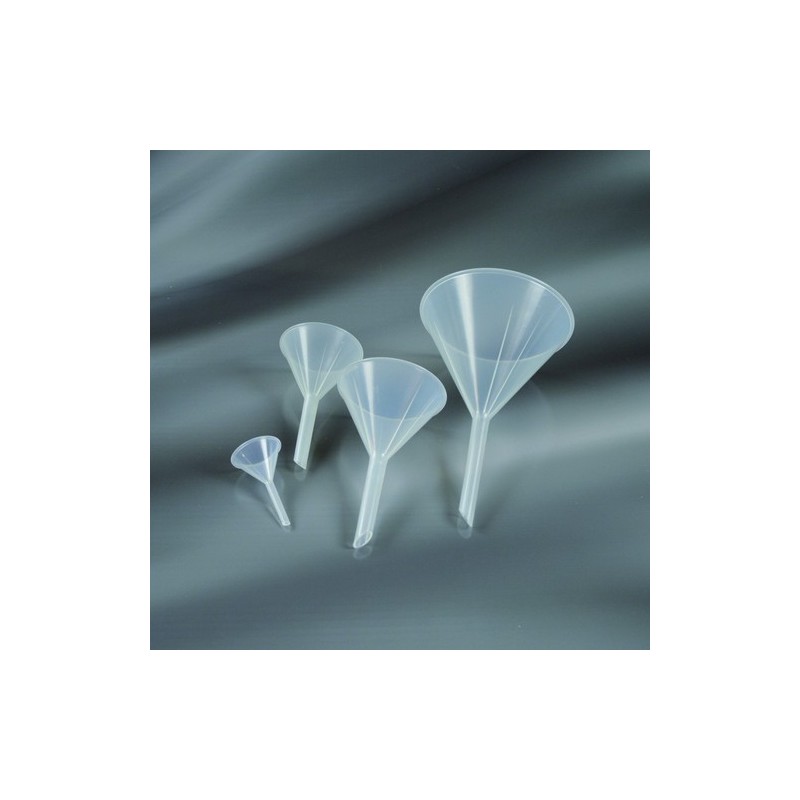 Воронка РР d-180мм