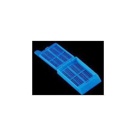 Кассета гистологическая с прямоугольными отверстиями, синяя