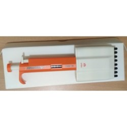 Пипетка-дозатор 30-300мкл 8-канальная